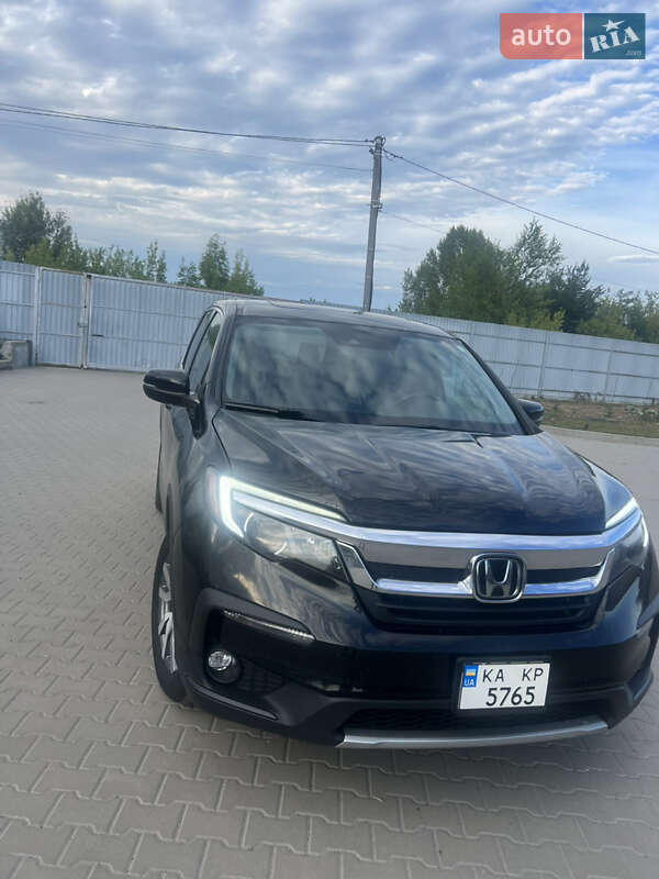Позашляховик / Кросовер Honda Pilot 2020 в Лубнах