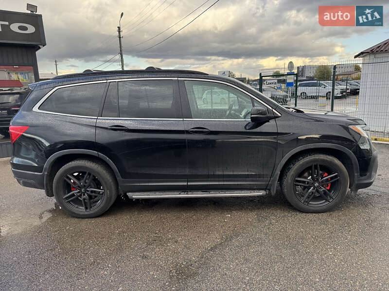 Позашляховик / Кросовер Honda Pilot 2019 в Києві фото 6 Позашляховик / Кросовер Honda Pilot 2019 в Києві