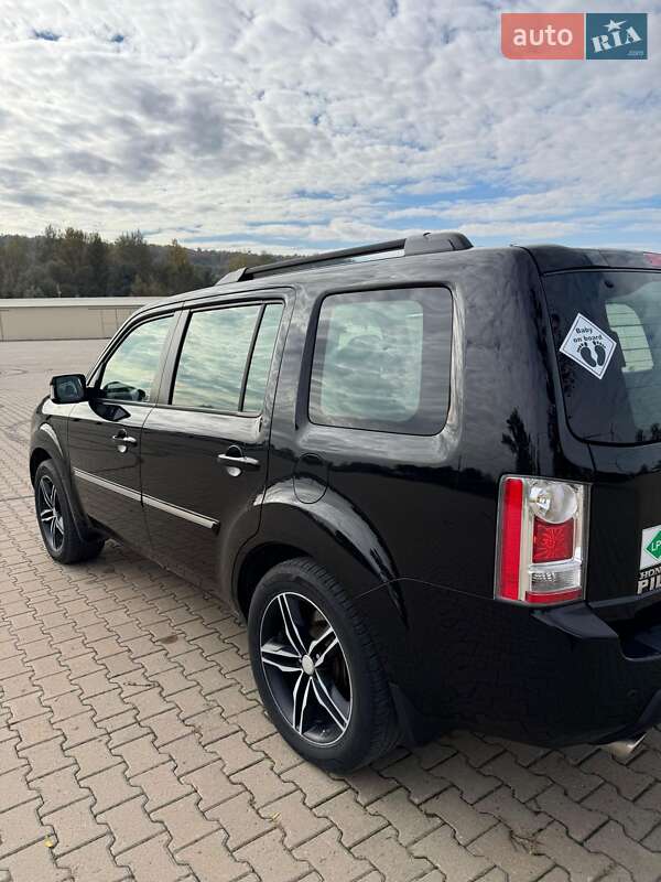 Внедорожник / Кроссовер Honda Pilot 2008 в Черновцах