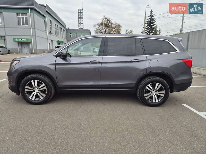 Внедорожник / Кроссовер Honda Pilot 2018 в Киеве
