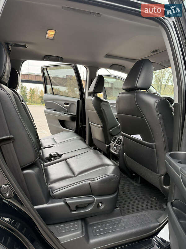 Позашляховик / Кросовер Honda Pilot 2017 в Києві