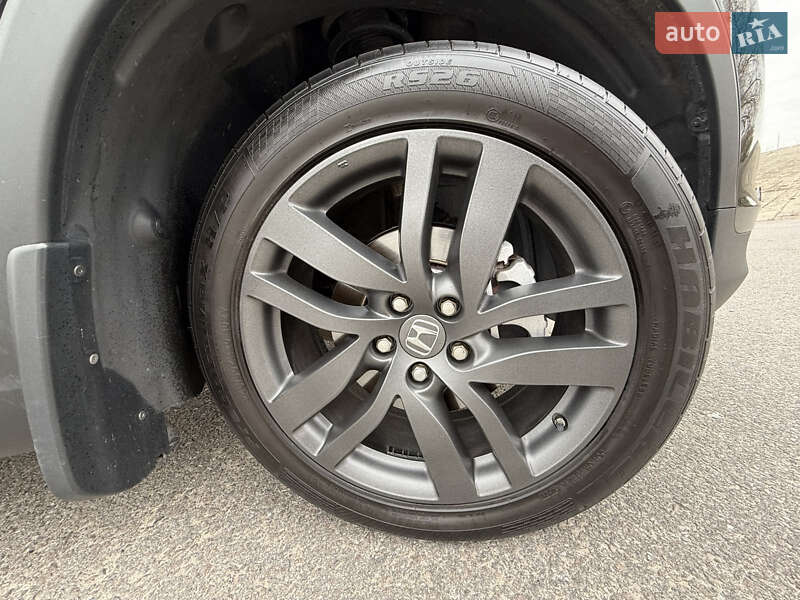 Позашляховик / Кросовер Honda Pilot 2017 в Києві