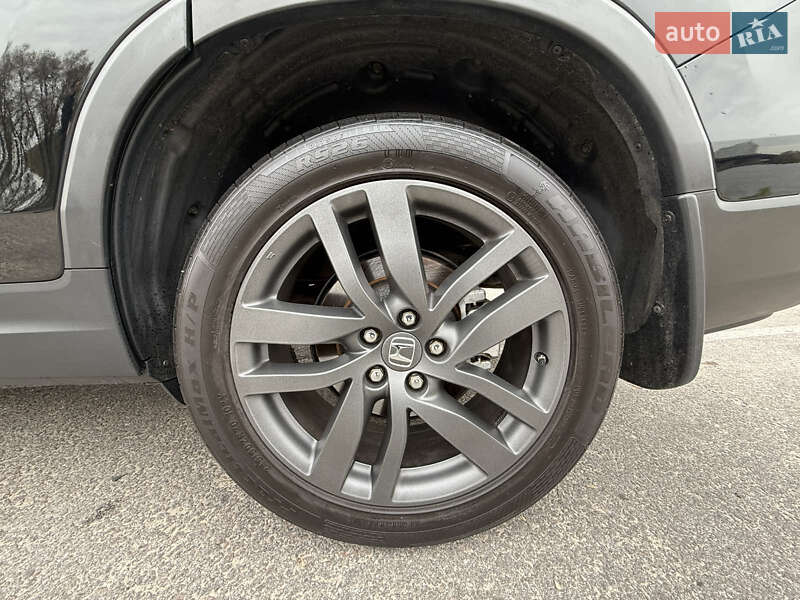 Позашляховик / Кросовер Honda Pilot 2017 в Києві