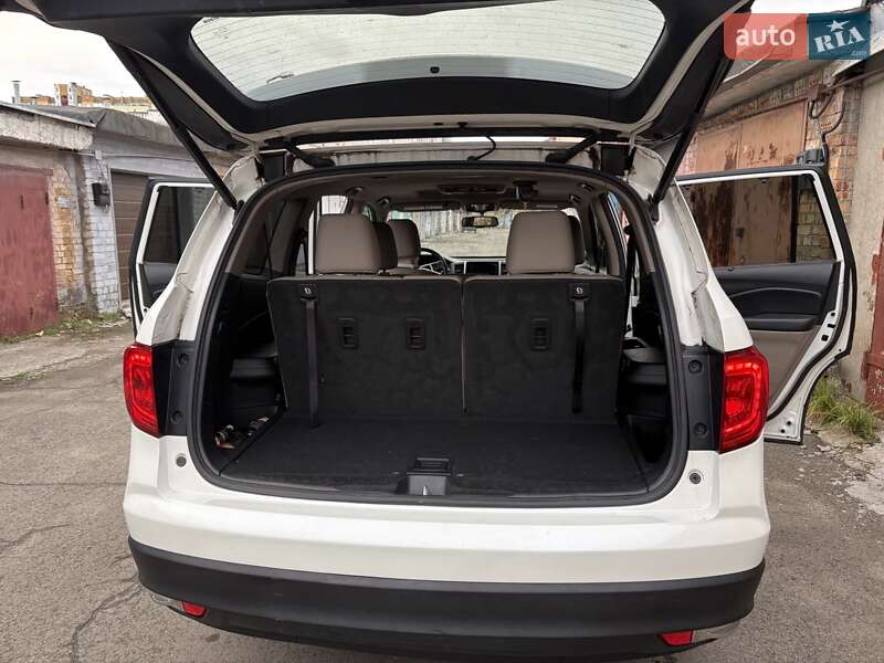 Внедорожник / Кроссовер Honda Pilot 2018 в Киеве фото 25 Внедорожник / Кроссовер Honda Pilot 2018 в Киеве