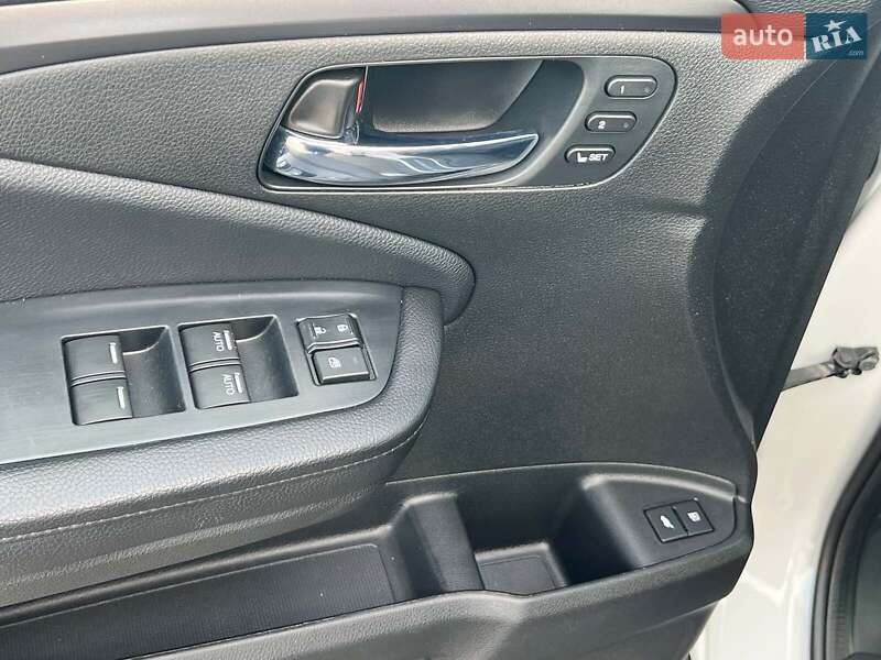 Позашляховик / Кросовер Honda Pilot 2022 в Львові