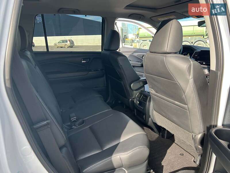 Позашляховик / Кросовер Honda Pilot 2022 в Львові