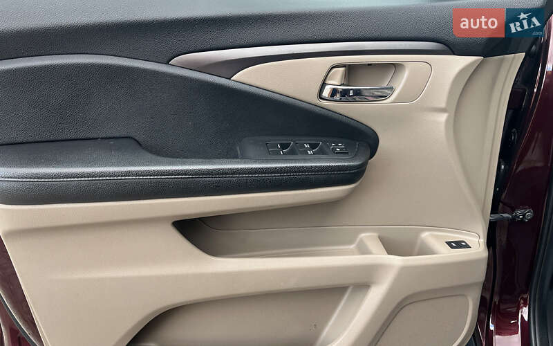 Внедорожник / Кроссовер Honda Pilot 2016 в Коломые