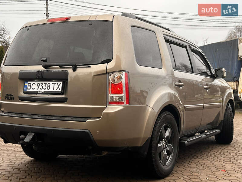 Позашляховик / Кросовер Honda Pilot 2008 в Львові