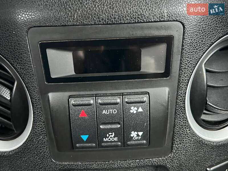 Позашляховик / Кросовер Honda Pilot 2008 в Києві