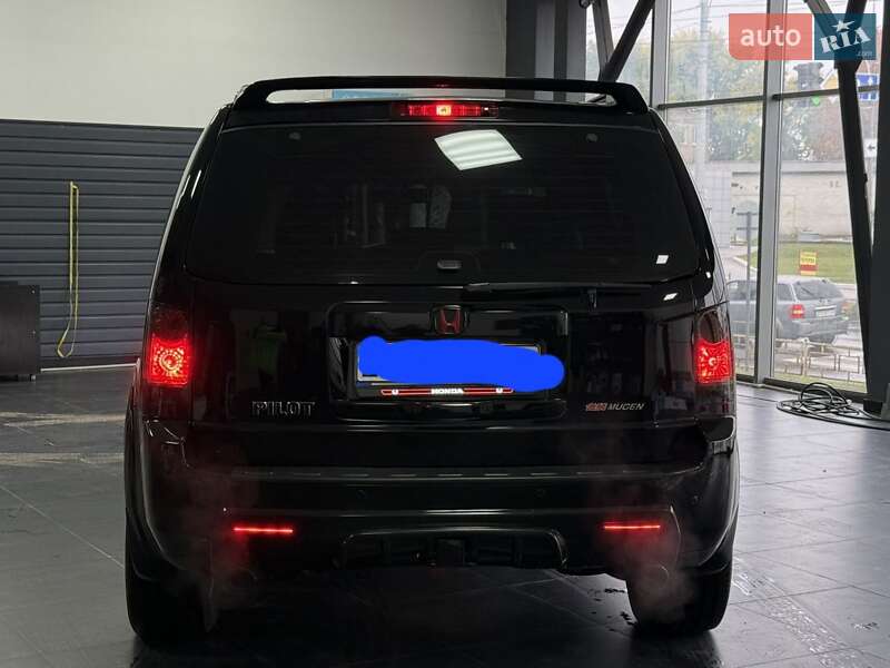 Позашляховик / Кросовер Honda Pilot 2008 в Чернігові