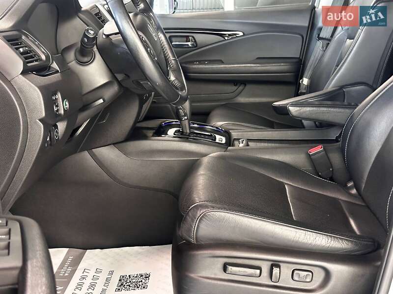 Позашляховик / Кросовер Honda Pilot 2018 в Львові