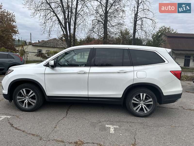 Внедорожник / Кроссовер Honda Pilot 2018 в Полтаве