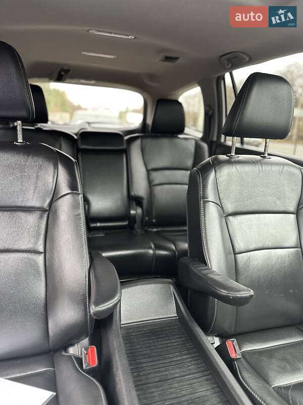 Внедорожник / Кроссовер Honda Pilot 2018 в Полтаве