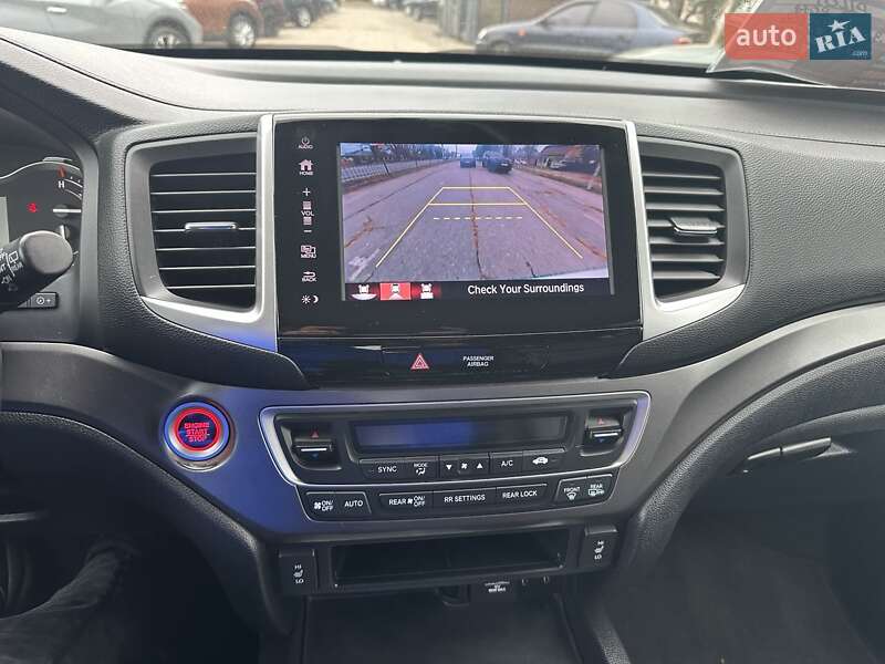 Внедорожник / Кроссовер Honda Pilot 2018 в Полтаве