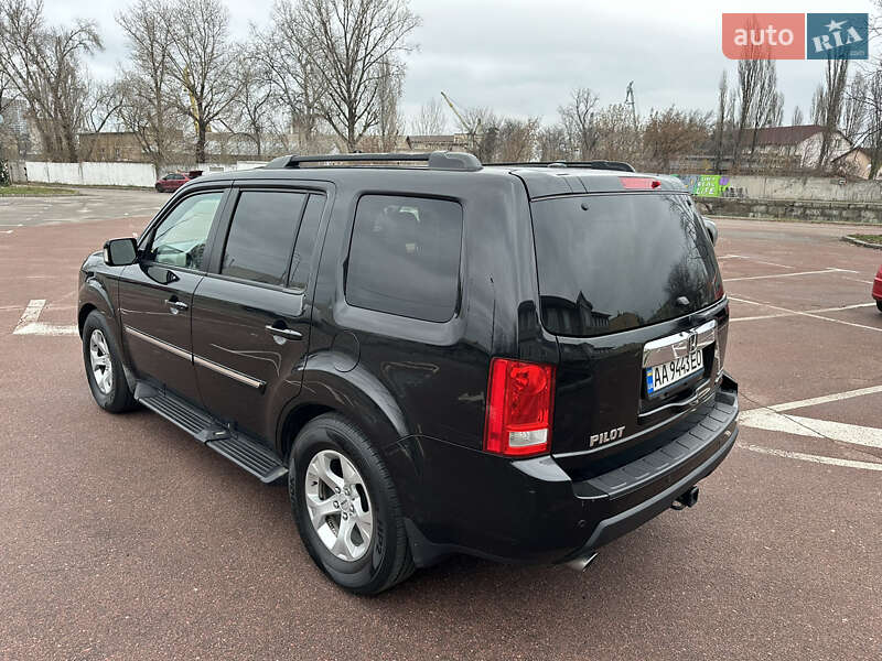 Позашляховик / Кросовер Honda Pilot 2008 в Києві