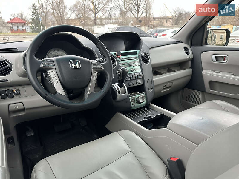 Позашляховик / Кросовер Honda Pilot 2008 в Києві