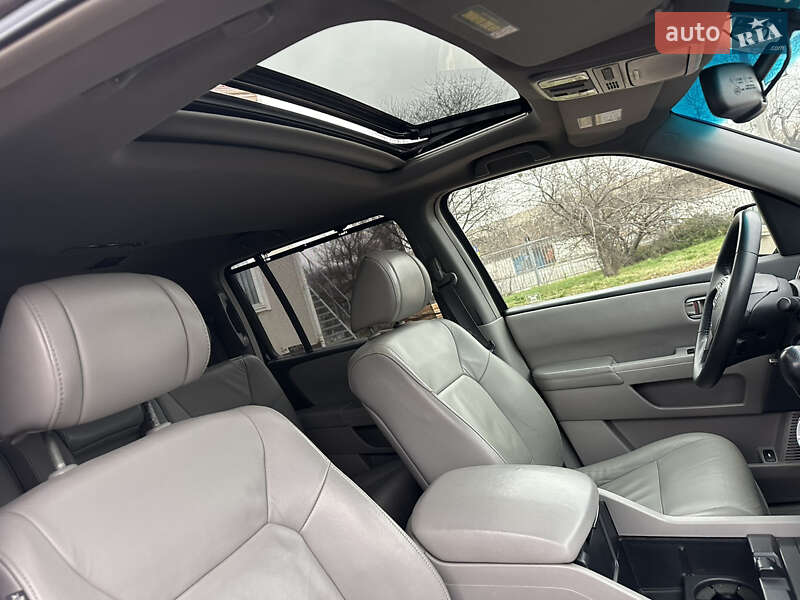 Позашляховик / Кросовер Honda Pilot 2008 в Києві