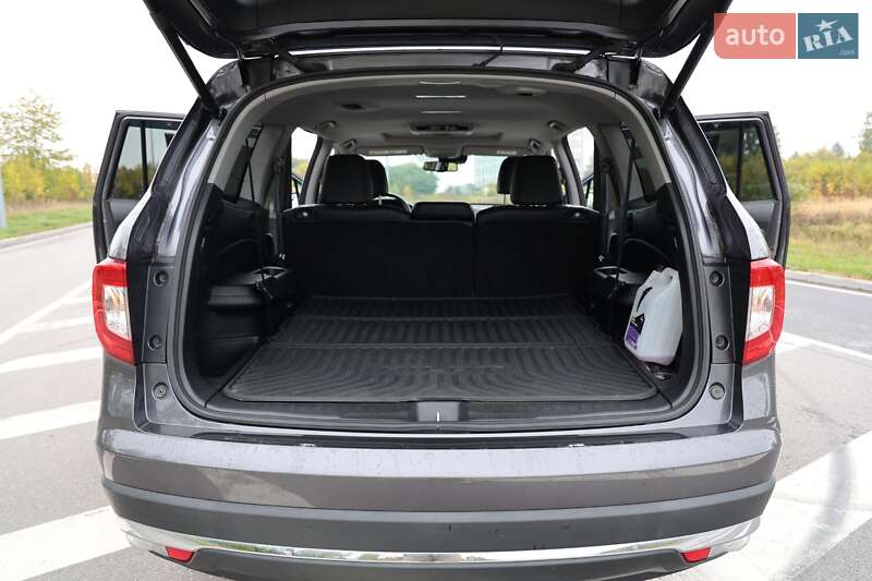 Внедорожник / Кроссовер Honda Pilot 2018 в Хмельницком