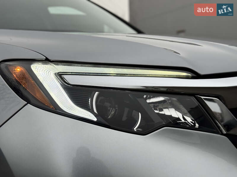 Позашляховик / Кросовер Honda Pilot 2018 в Києві