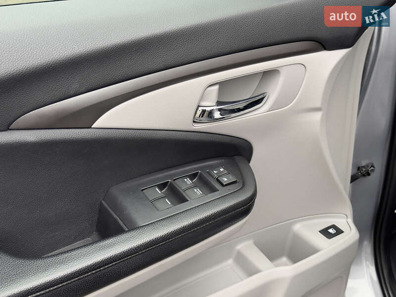 Позашляховик / Кросовер Honda Pilot 2018 в Києві