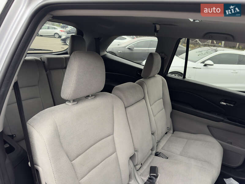 Позашляховик / Кросовер Honda Pilot 2018 в Києві