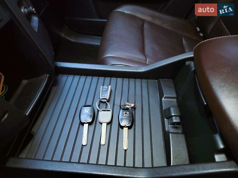 Внедорожник / Кроссовер Honda Pilot 2008 в Киеве