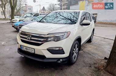 Внедорожник / Кроссовер Honda Pilot 2017 в Львове