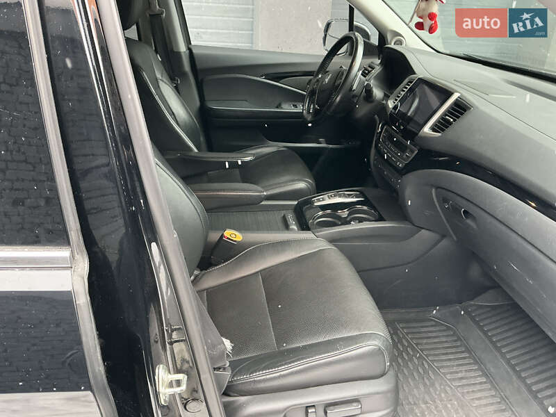 Внедорожник / Кроссовер Honda Pilot 2016 в Тернополе фото 15 Внедорожник / Кроссовер Honda Pilot 2016 в Тернополе