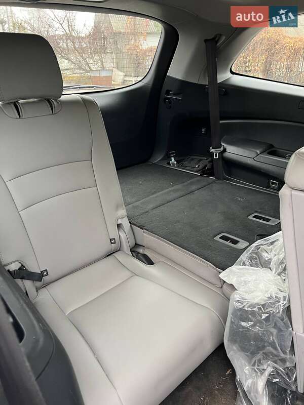 Внедорожник / Кроссовер Honda Pilot 2015 в Киеве