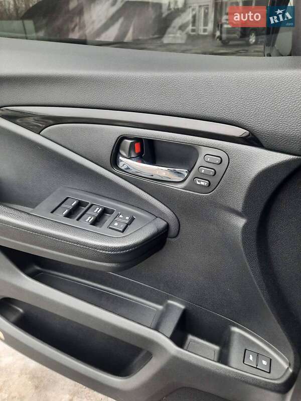Позашляховик / Кросовер Honda Pilot 2017 в Полтаві фото 17 Позашляховик / Кросовер Honda Pilot 2017 в Полтаві