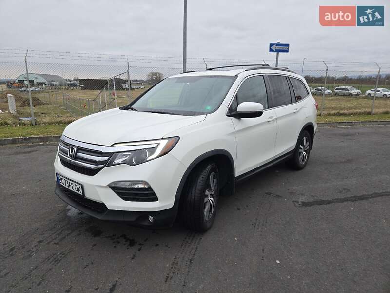 Внедорожник / Кроссовер Honda Pilot 2015 в Львове