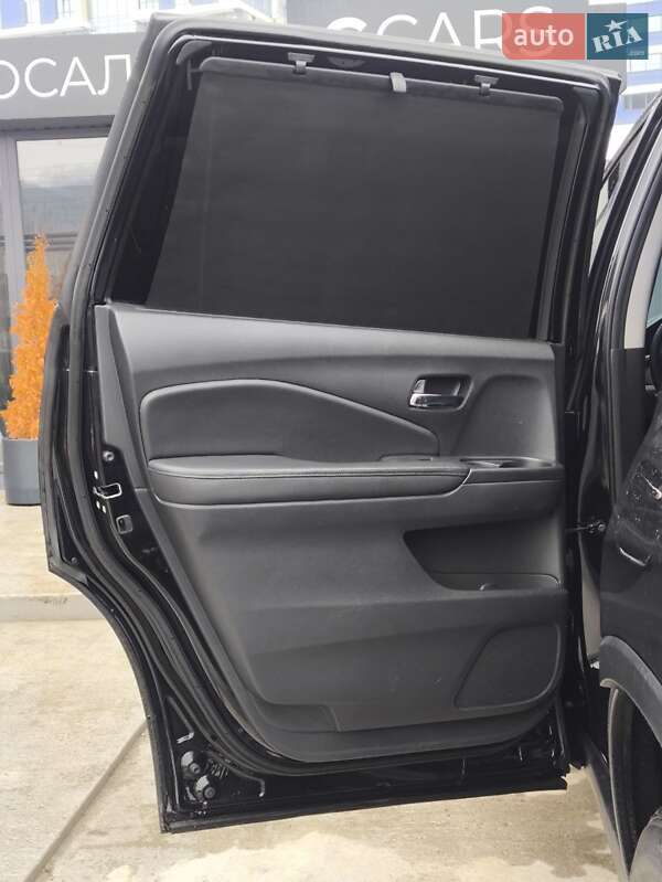 Внедорожник / Кроссовер Honda Pilot 2021 в Киеве