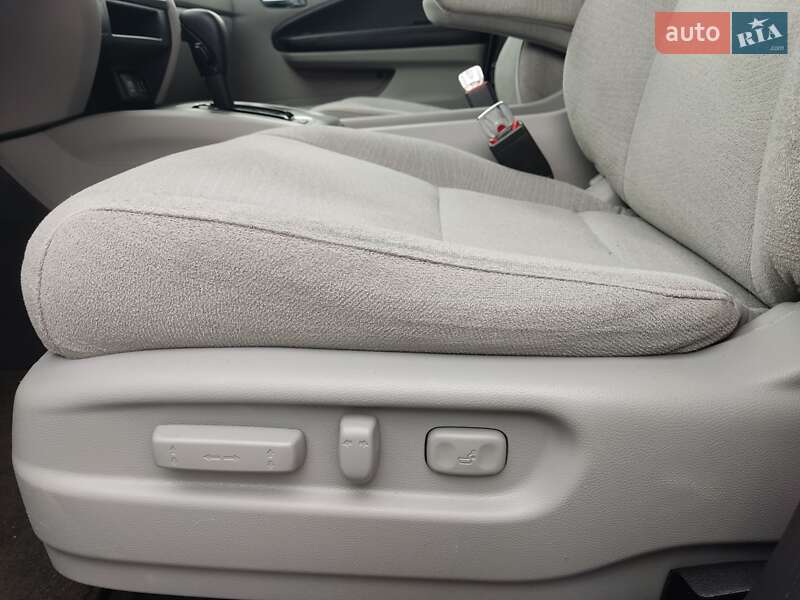 Внедорожник / Кроссовер Honda Pilot 2016 в Виннице