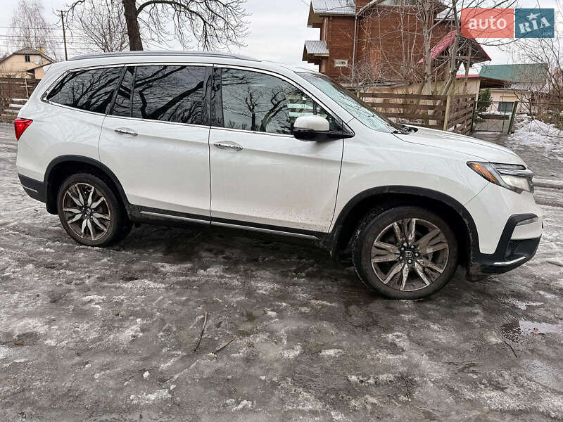 Позашляховик / Кросовер Honda Pilot 2021 в Києві
