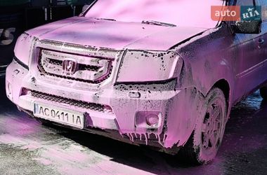 Позашляховик / Кросовер Honda Pilot 2009 в Луцьку