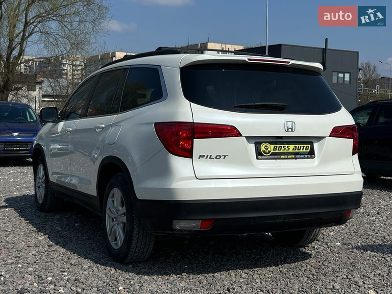 Внедорожник / Кроссовер Honda Pilot 2017 в Львове