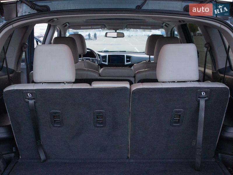 Внедорожник / Кроссовер Honda Pilot 2015 в Киеве