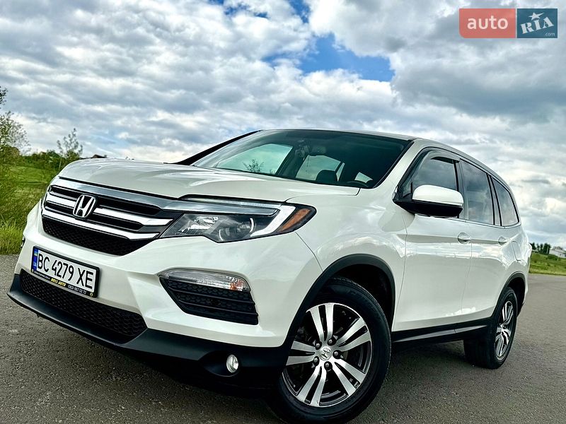 Позашляховик / Кросовер Honda Pilot 2017 в Трускавці