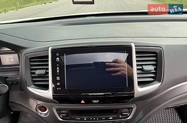 Позашляховик / Кросовер Honda Pilot 2017 в Трускавці