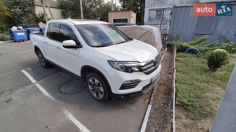 Пикап Honda Ridgeline 2017 в Черноморске