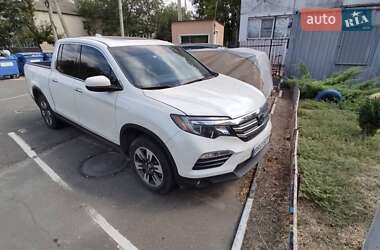 Пикап Honda Ridgeline 2017 в 