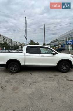 Пикап Honda Ridgeline 2017 в 