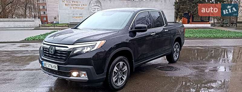 Пикап Honda Ridgeline 2018 в 