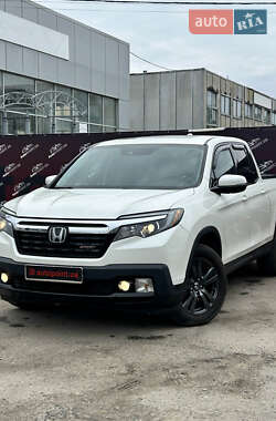 Пикап Honda Ridgeline 2017 в 