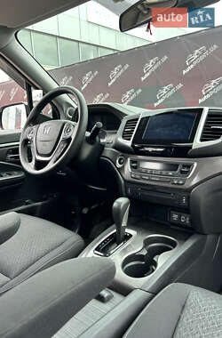 Пикап Honda Ridgeline 2017 в 