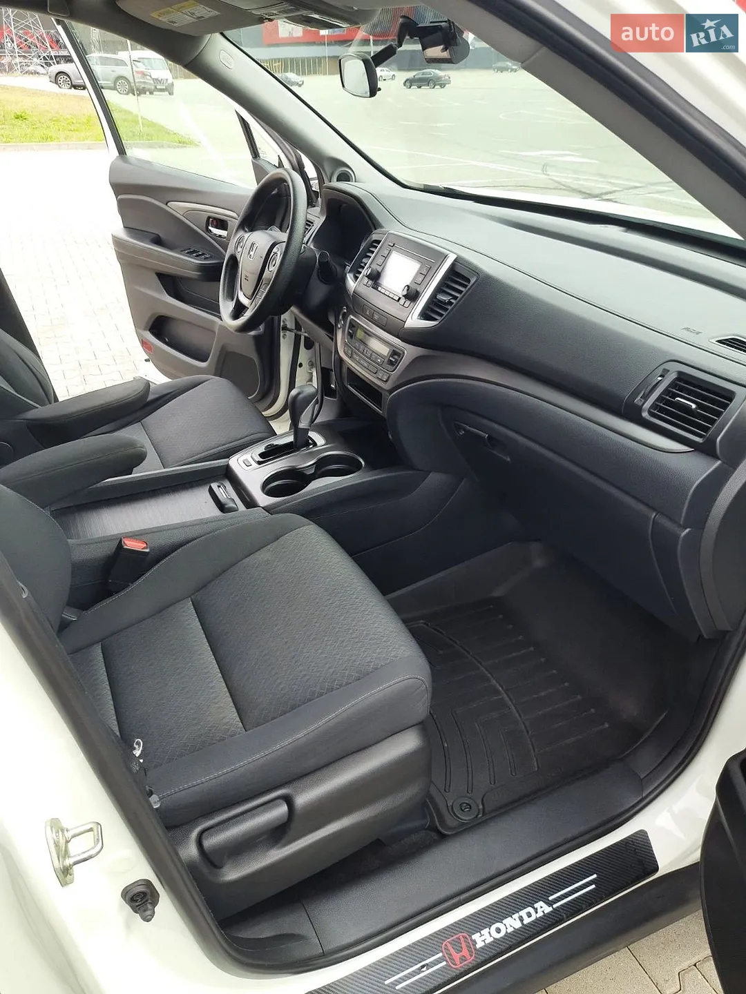 2019 Honda Ridgeline - мініатюра 14