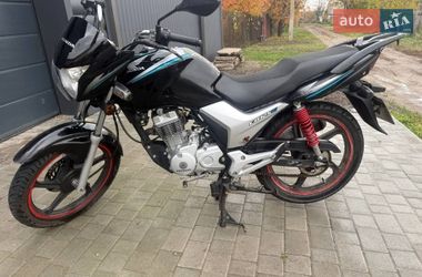 Мотоцикл Спорт-туризм Honda SDH 125 2012 в Кролевце