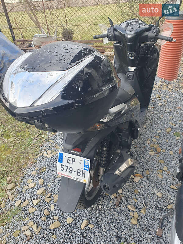 Скутер Honda SH 125 2017 в Львове