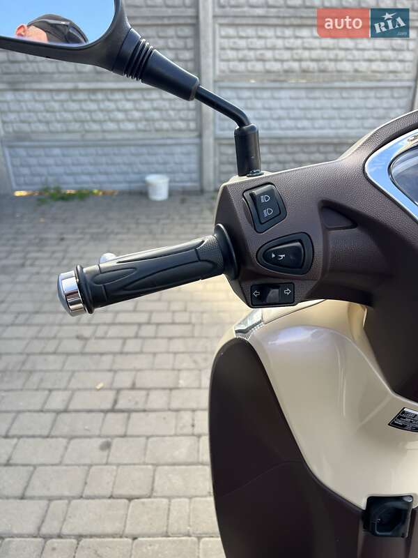 Скутер Honda SH 125 2015 в Білій Церкві