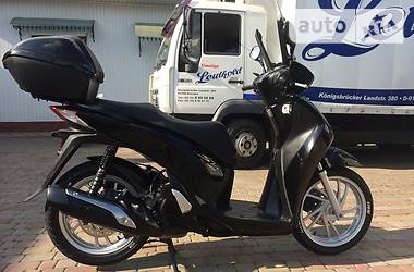 Макси-скутер Honda SH 150 2015 в Городенке